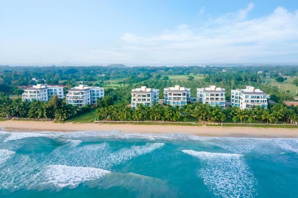 Beach Paradise Nilaveli Trincomalee Esterno foto